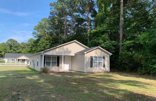 Three Bedroom, Two Bath House on Masonboro Loop photos photos