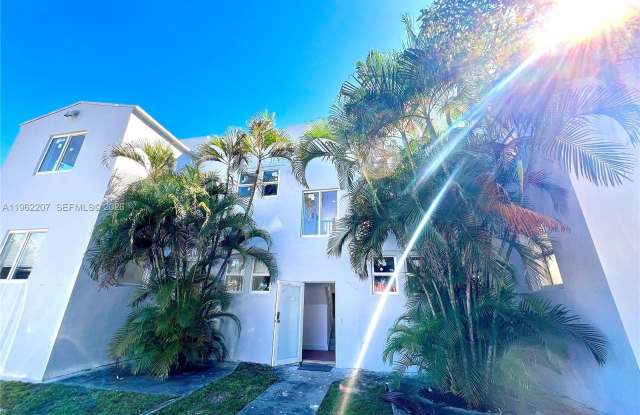 1015 S 17th Ave photos photos 1015 S 17th Ave photos photos