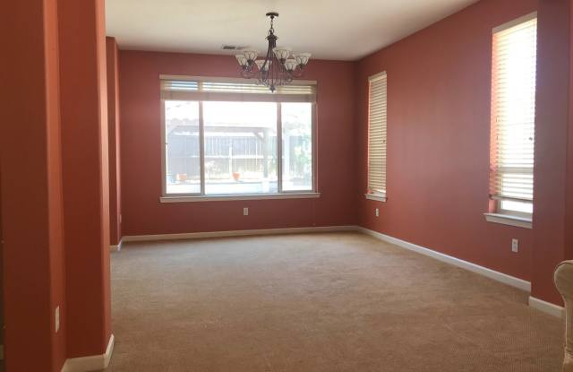 Beautiful 4 bedroom in Curti Ranch - 480 Cicada Court, Reno, NV 89521