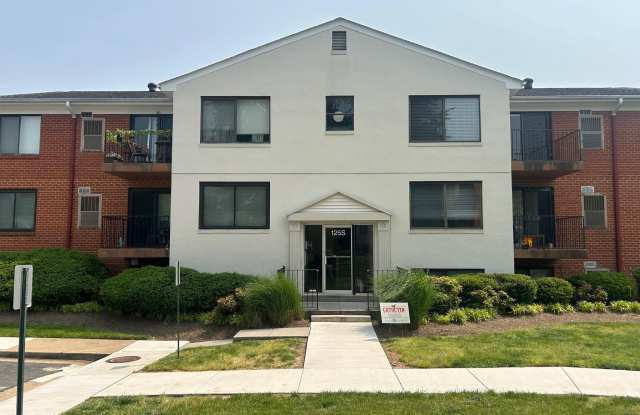 125 CLUBHOUSE DRIVE SW photos photos