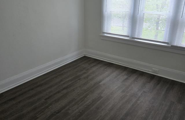 2641 North 39th Street - 2 Gallery 4