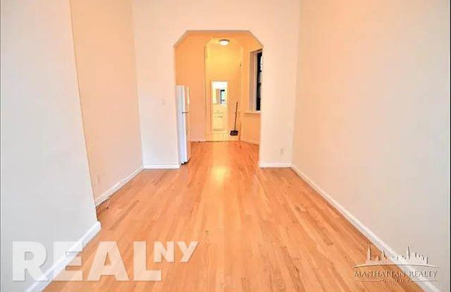 241 E 38th St - 241 East 38th Street, New York City, NY 10016