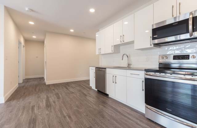 Modern 3-Bed, 2-Bath Apartment Near Northeastern — Prime South End Location! photos photos