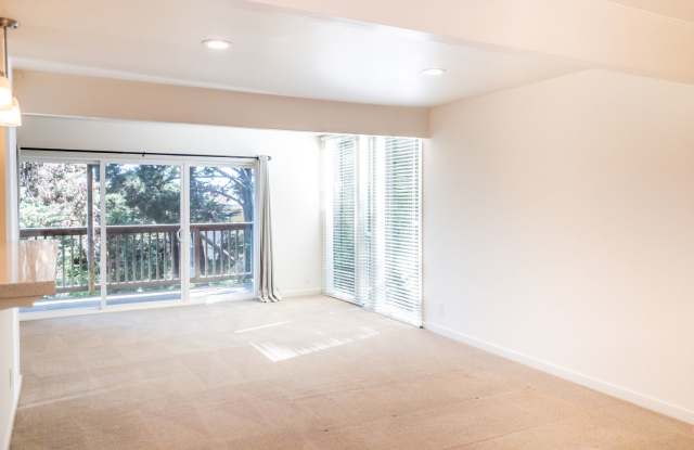 2BR/1BA Covered Parking + W/D + Deck + Views PROGRESSIVE Gallery 2