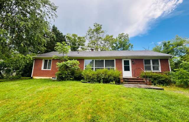 4 Bedroom 1 Bath House photos photos