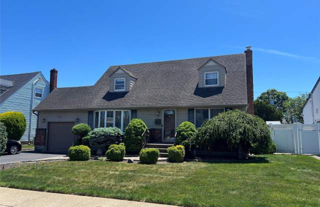 41 Ontario Avenue photos photos