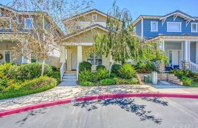 3BD/2.5BA (Redlands) - 66 Orangewood Ct. photos photos