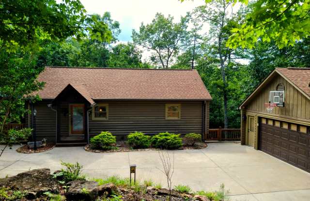 386 Arbor Dr photos photos