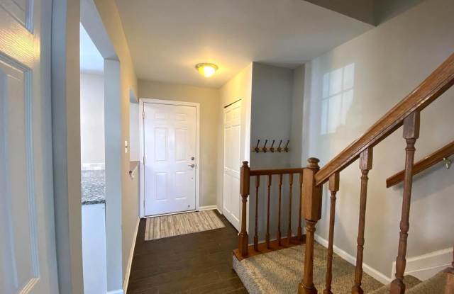 3358 GARRISON Circle Gallery 2