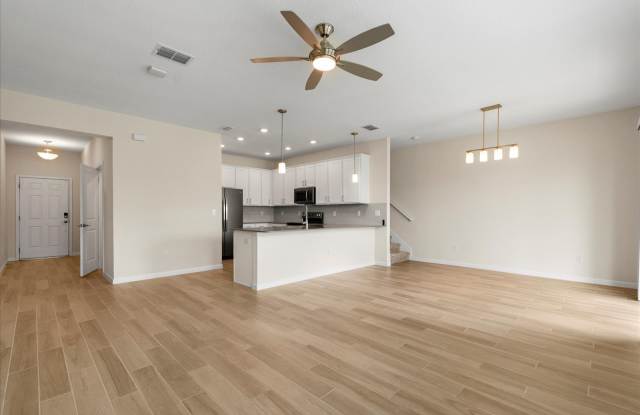 9819 Red Eagle Drive - . photos photos