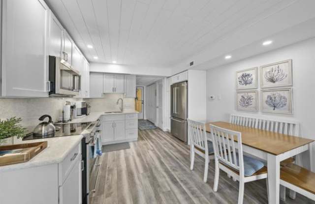 345 Pioneer Dr # GFGTYY55 Gallery 2
