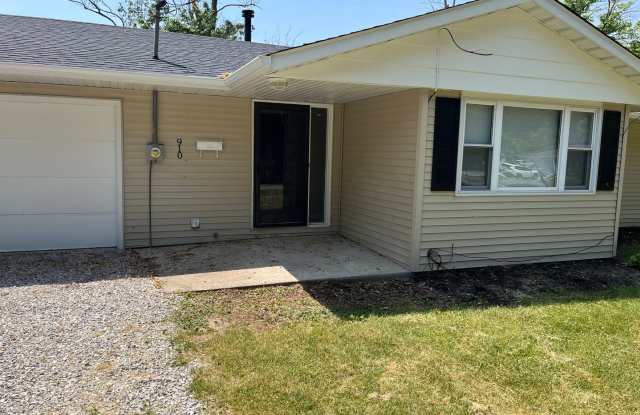 Three Bedroom Ranch Gallery 3