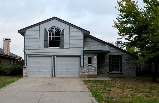 517 Mockingbird Drive - 517 Mockingbird Drive, Mansfield, TX 76063