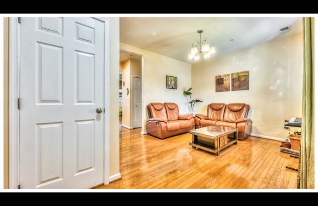 9323 HOLLY BROTHERS COURT Gallery 3