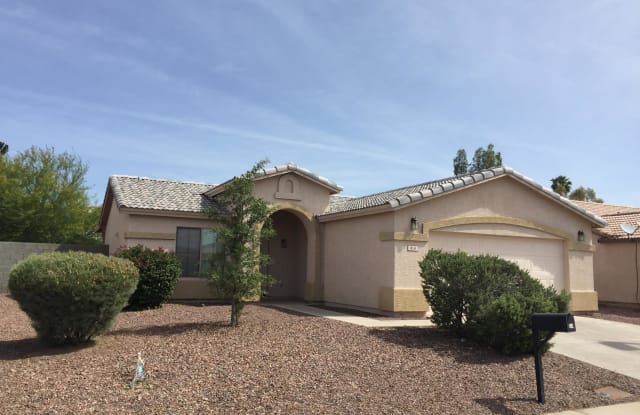 814 E LONG Avenue - 814 W Long Ave, Buckeye, AZ 85326