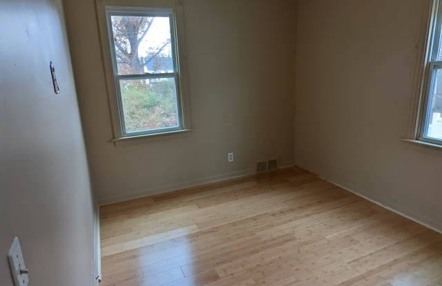 1725 47th St Nw Gallery 3