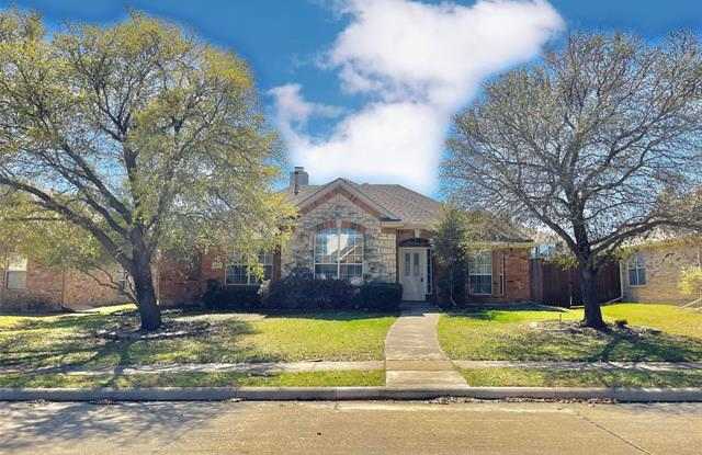 1829 Garrett Drive - 1829 Garrett Drive, Carrollton, TX 75010