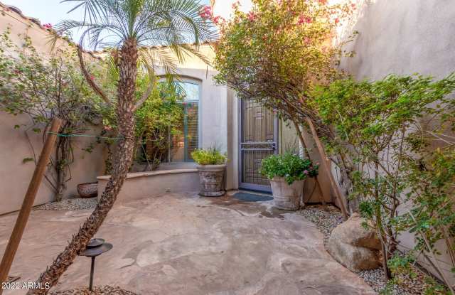 10602 E BLANCHE Drive Gallery 3