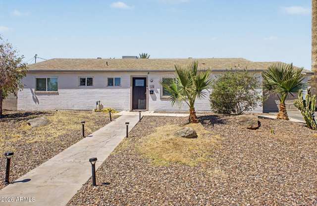 2208 W SAN MIGUEL Avenue photos photos