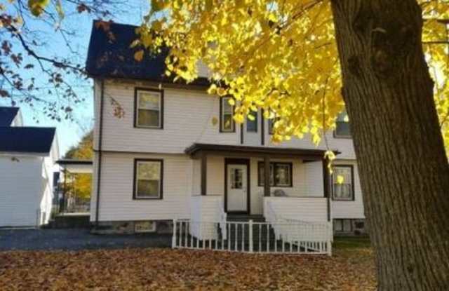 22 Hamden - 22 Hayden Road, Saugus, MA 01906