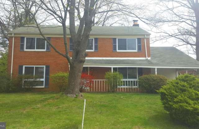 1745 GREAT FALLS Street photos photos