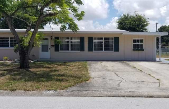 7401 36TH AVENUE N - 7401 36th Avenue North, St. Petersburg, FL 33710
