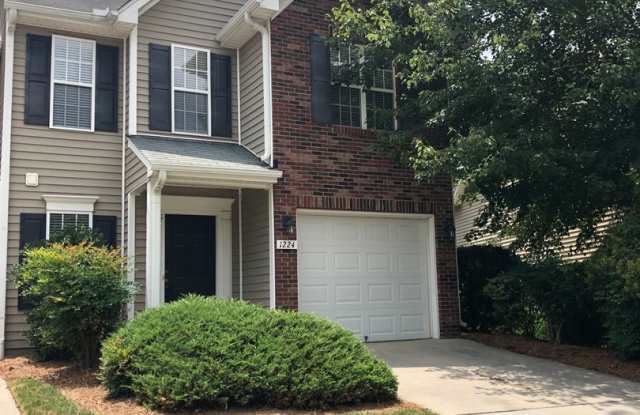 Available for immediate move in - Gorgeous 3 bedroom, 2 1/2 bath townhome photos photos