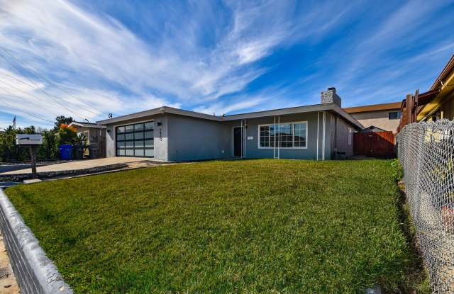 Available long term rental in Imperial Beach photos photos