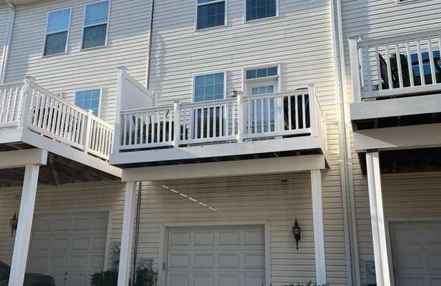 4602 FAIT Gallery 2