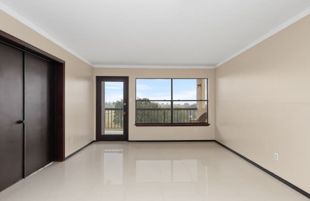 2900 Ashley Dr photos photos