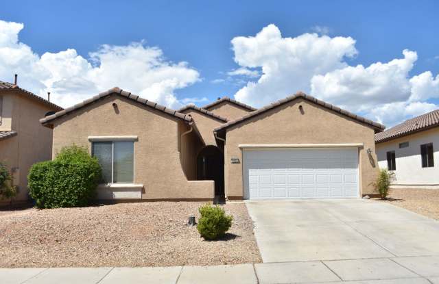 Location! Location! Location! 3BR/2BA/1766 sq.ft. rental in Cahaparral Village North in Sierra Vista, AZ photos photos