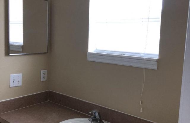 338 Greenwich Court photos photos