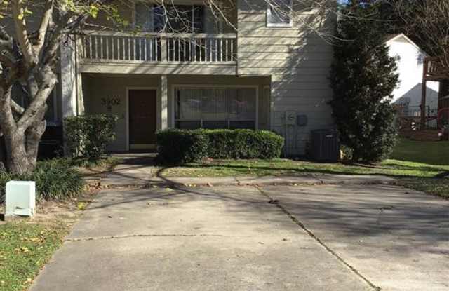 3902 Knollcrest Drive Gallery 4