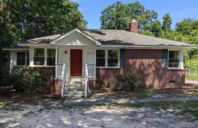 Single-level brick home near Forest Acres Gallery 1