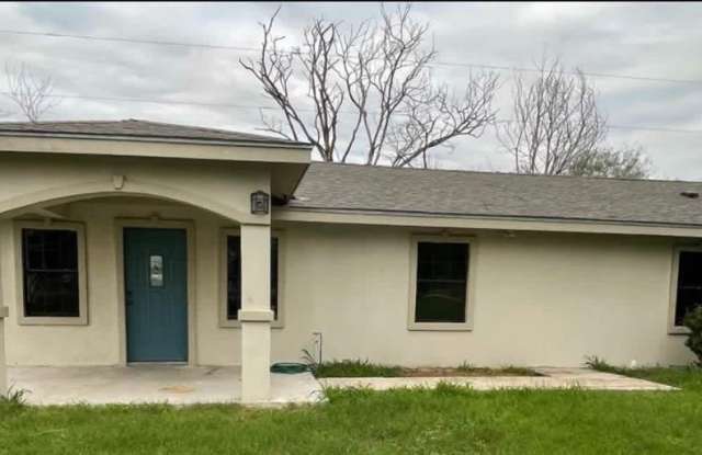 4621 N Jackson Road N photos photos