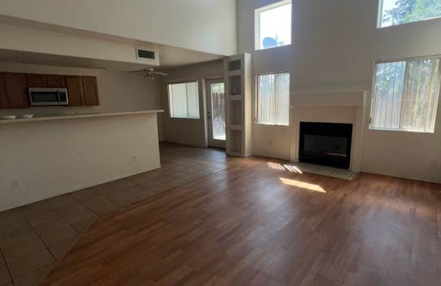 Available Ocotober: 3 Bedroom Townhome Westside Flagstaff -  $2,300 per month Gallery 3