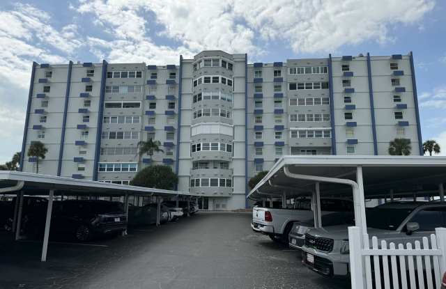 17400 Gulf Boulevard - 1#B8 photos photos