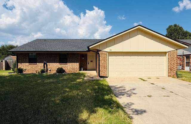 Beautiful home in Mustang! - Must see!- AVAILABLE NOW! photos photos