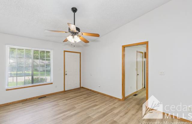 Remodeled Derby Duplex! Finished Basement! Gallery 3