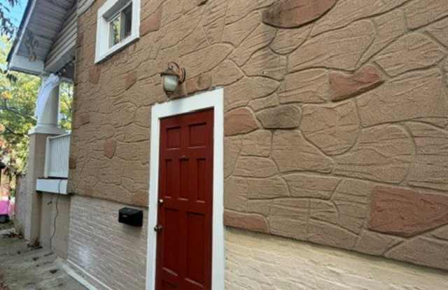 618 Allison Street Northwest Gallery 2