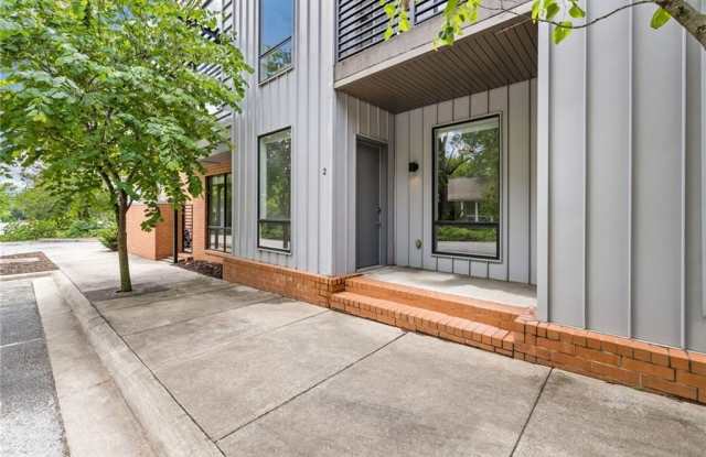 465  S Locust  AVE Unit #2 photos photos