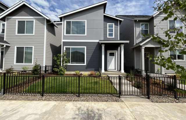 Beautiful Newer Construction 4 Bedroom Forest Grove Home with Open Layout, Quartz Kitchen & Modern Finishes photos photos