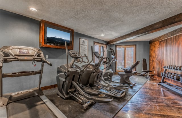 Treetop Lodge Apartments Gallery 3