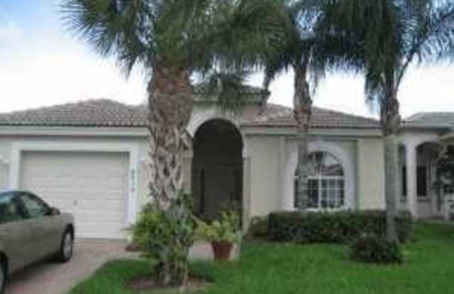 8010 Bellafiore Way photos photos