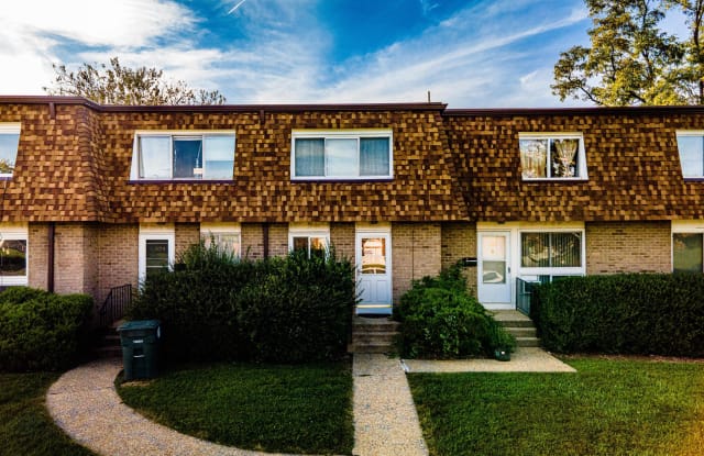 527 CARROLLTON DRIVE - 527 Carrollton Drive, Frederick, MD 21701