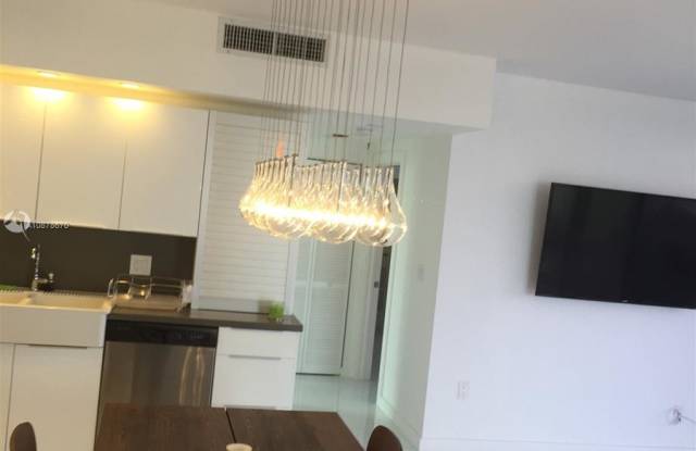 445 Poinciana Dr Gallery 4