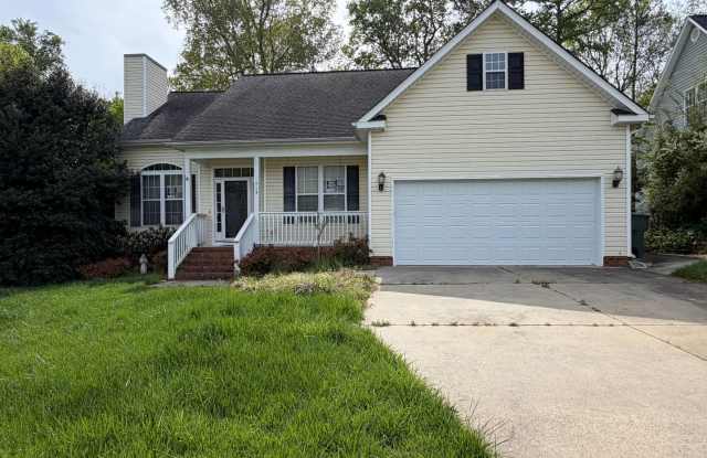Spacious 3 Bed, 2 Bath Home in Graham, NC - Available for Rent! photos photos