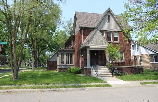 15105 MAPLEWOOD Avenue - 15105 Maplewood Avenue, Eastpointe, MI 48021
