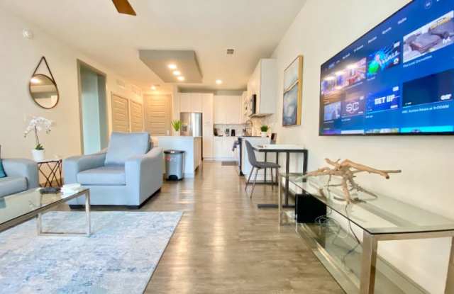 7614 W Courtney Campbell Cswy Gallery 3