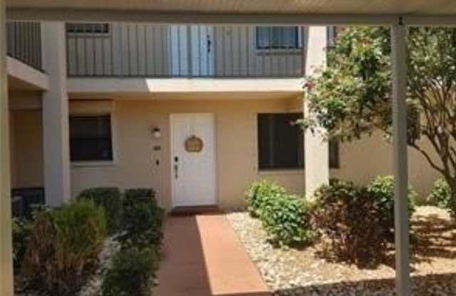 159 SW 47th Terrace unit: 103 photos photos